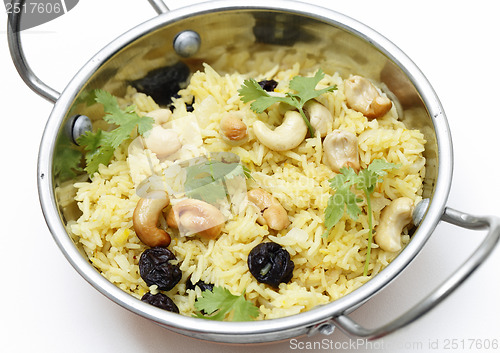 Image of Raisin and cashew pilaf