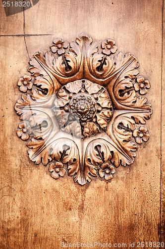 Image of wooden rose