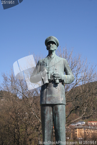 Image of Statue of Norwegian king