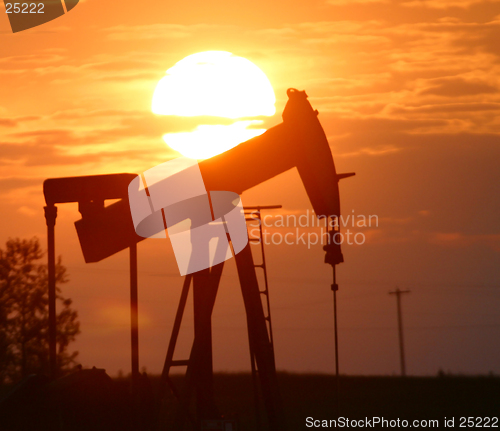 Image of oil pump jack