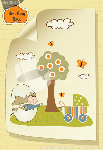 Image of Welcome baby card with broken egg and little baby