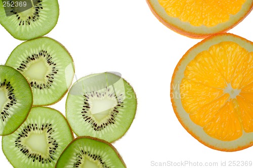 Image of sliced kiwi fruit and orange