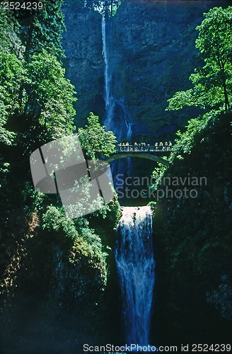 Image of Multnomah Falls