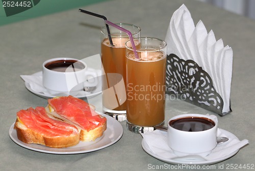 Image of Cocktails sandwich and hot chocolate