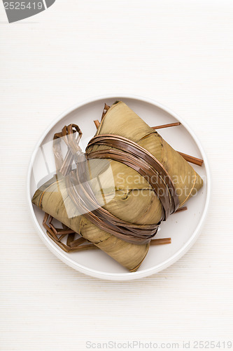 Image of Chinese cuisine rice dumpling