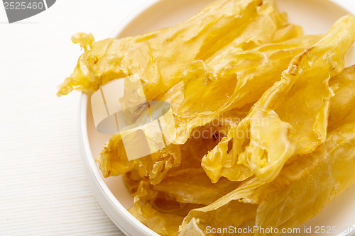 Image of Chinese dried fish maw close up