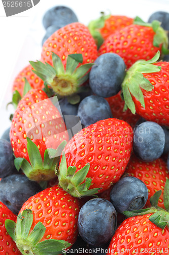 Image of Strawberries and Blueberries mix