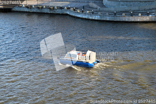 Image of Hovercraft in the Moscow River