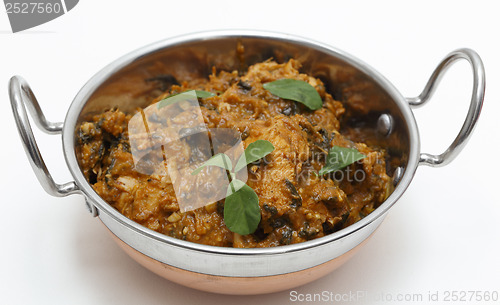 Image of Methi chicken in a kadai