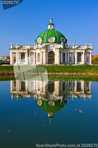 Image of Pavilion Grotto in Kuskovo