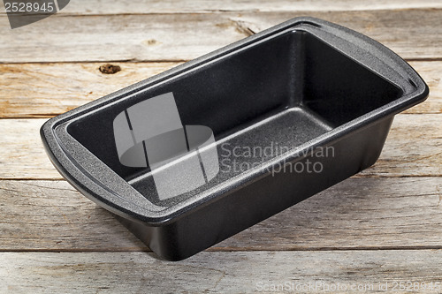 Image of baking loaf pan