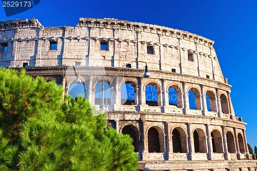 Image of Colosseum in Rome