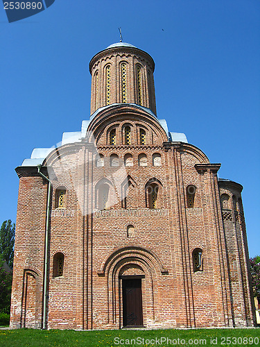 Image of Pyatnitskaya church in Chernigov