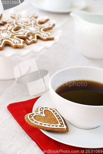 Image of Coffee and cookie