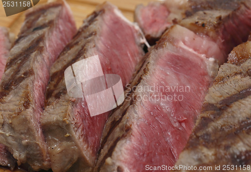 Image of Sliced wagyu macro