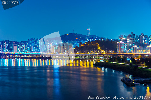 Image of Seoul by night