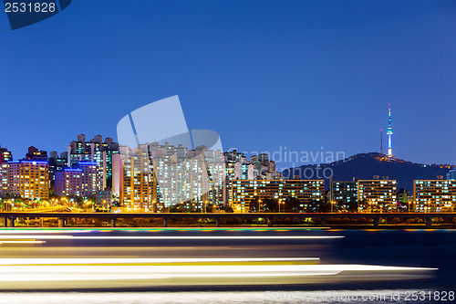 Image of Seoul city at night