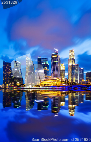 Image of Singapore at night