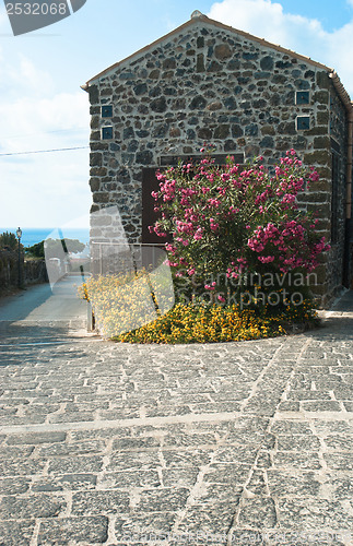 Image of guard post in Ustica