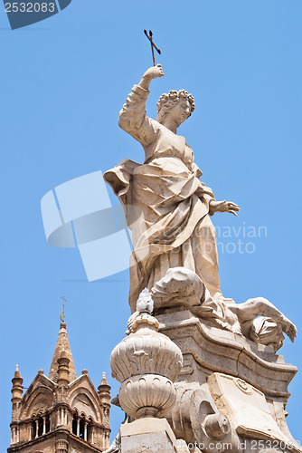 Image of Statue of Santa Rosalia next to the cathedral of Palermo