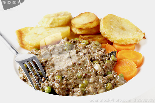 Image of Minced beef and peas dinner high key