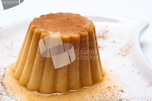 Image of Delicious yogurt pudding with caramel 