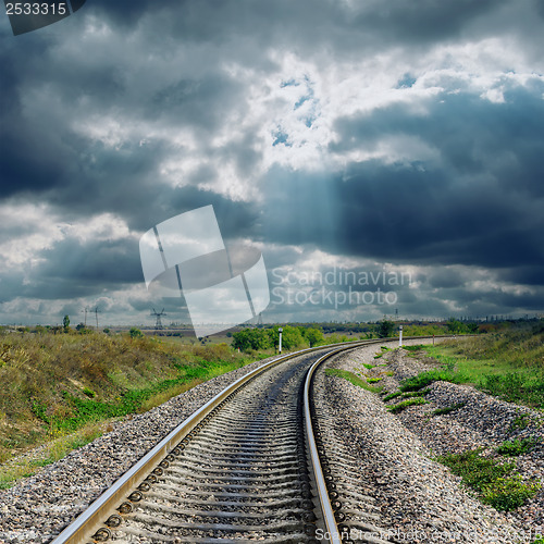 Image of railroad goes to dramatic horizon