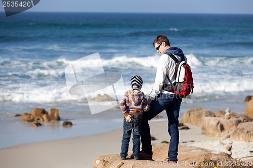 Image of family at the beach