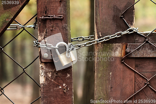 Image of old lock