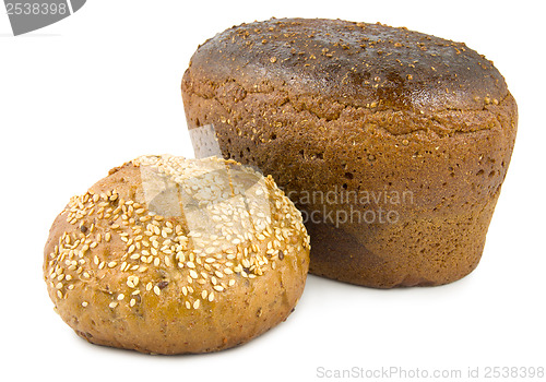 Image of Sweet bread and brown bread