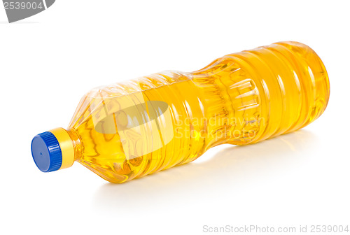 Image of Oil in plastic bottle