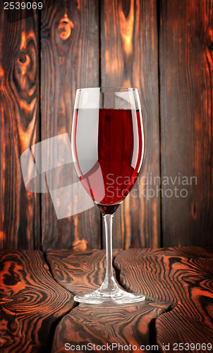 Image of Glass of red wine