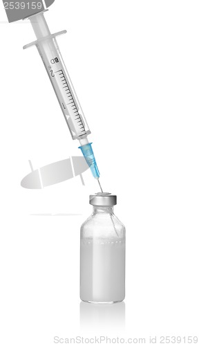 Image of Insulin and syringe