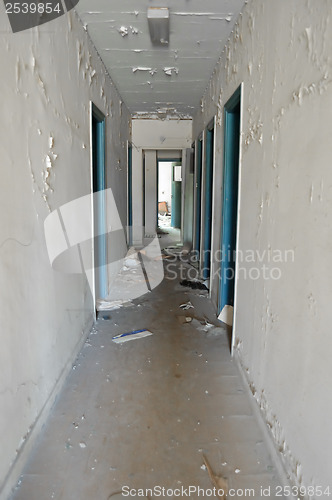 Image of empty hallway