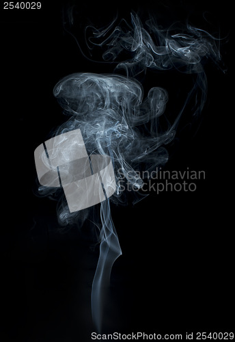 Image of Smoke on black background.