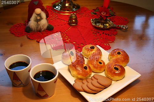 Image of Lusse cats and gingerbread