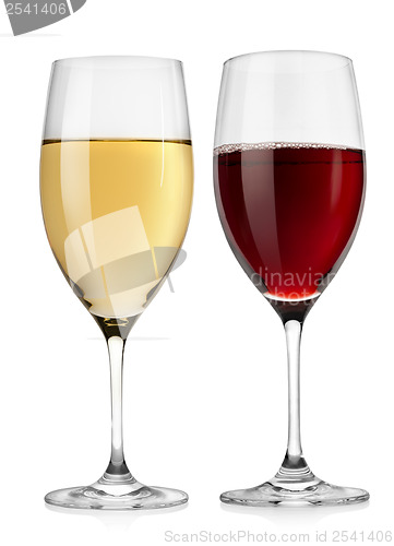 Image of Red wine glass and white wine glass