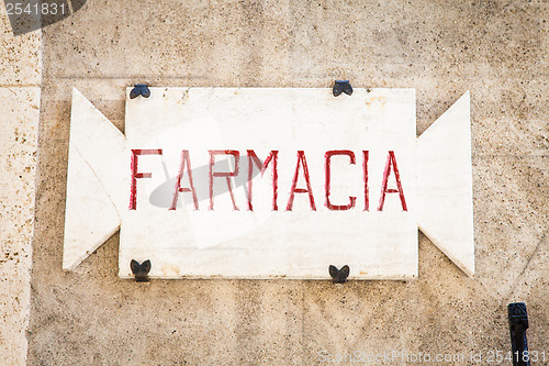 Image of Old Pharmacy sign