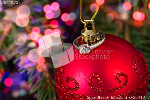 Image of Gold ring with diamond