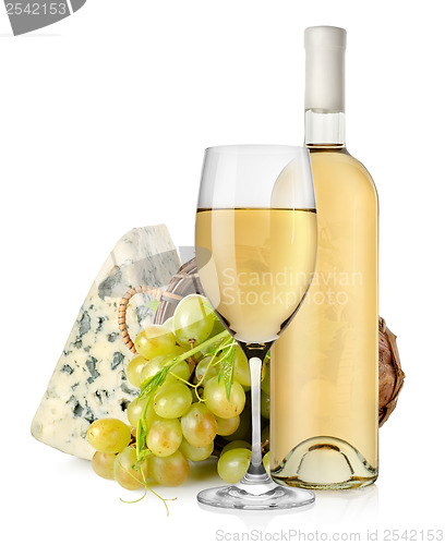 Image of Blue cheese wine and grapes in basket
