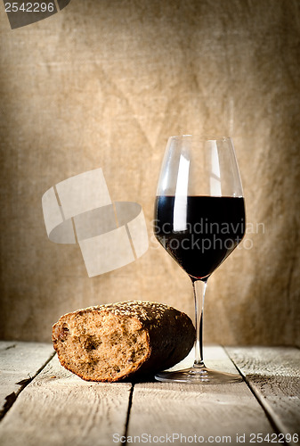 Image of Wine glass and bread