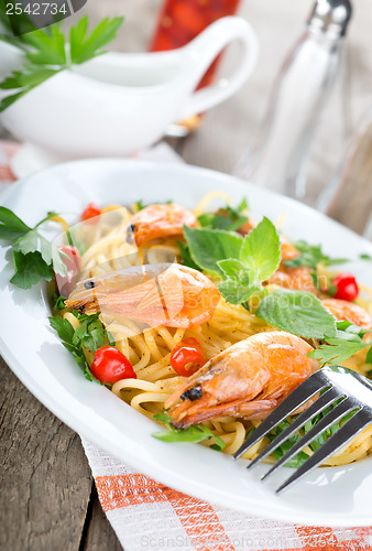 Image of Seafood spaghetti with prawns
