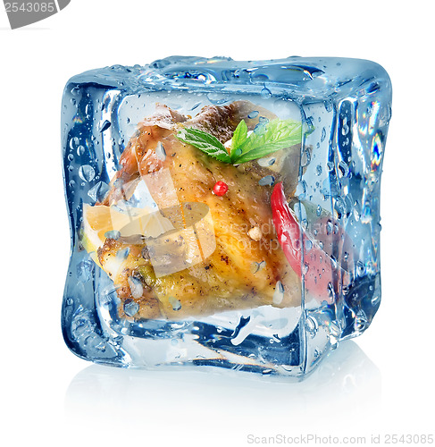 Image of Chicken wings in ice cube