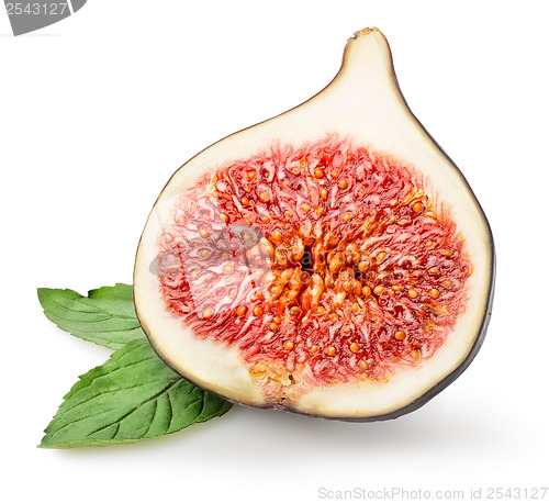 Image of Sliced figs with green leaf