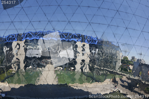 Image of La Geode - La Villette, Paris (series)