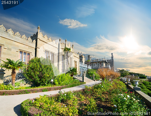 Image of Palace and garden