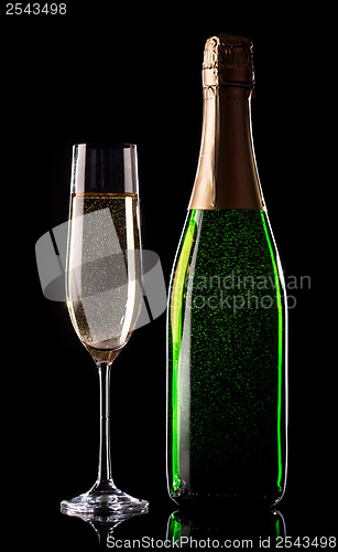 Image of Celebratory champagne