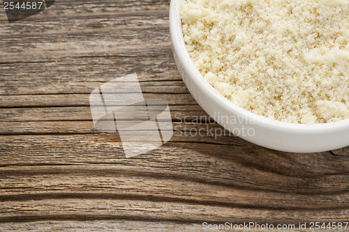 Image of blanched almond flour