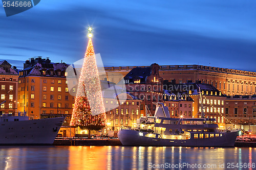 Image of 	Stockholms old city with christmas tree