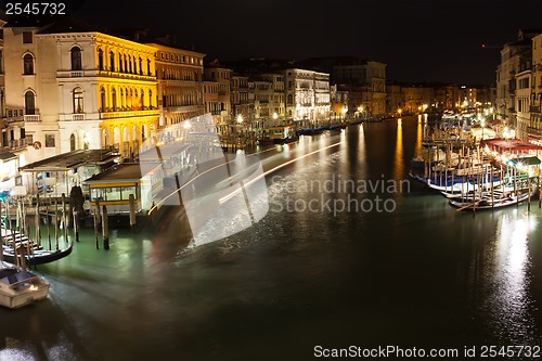 Image of Venice at night